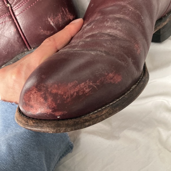 Burgundy Vintage Justin Cowboy Boots - Picture 13 of 13